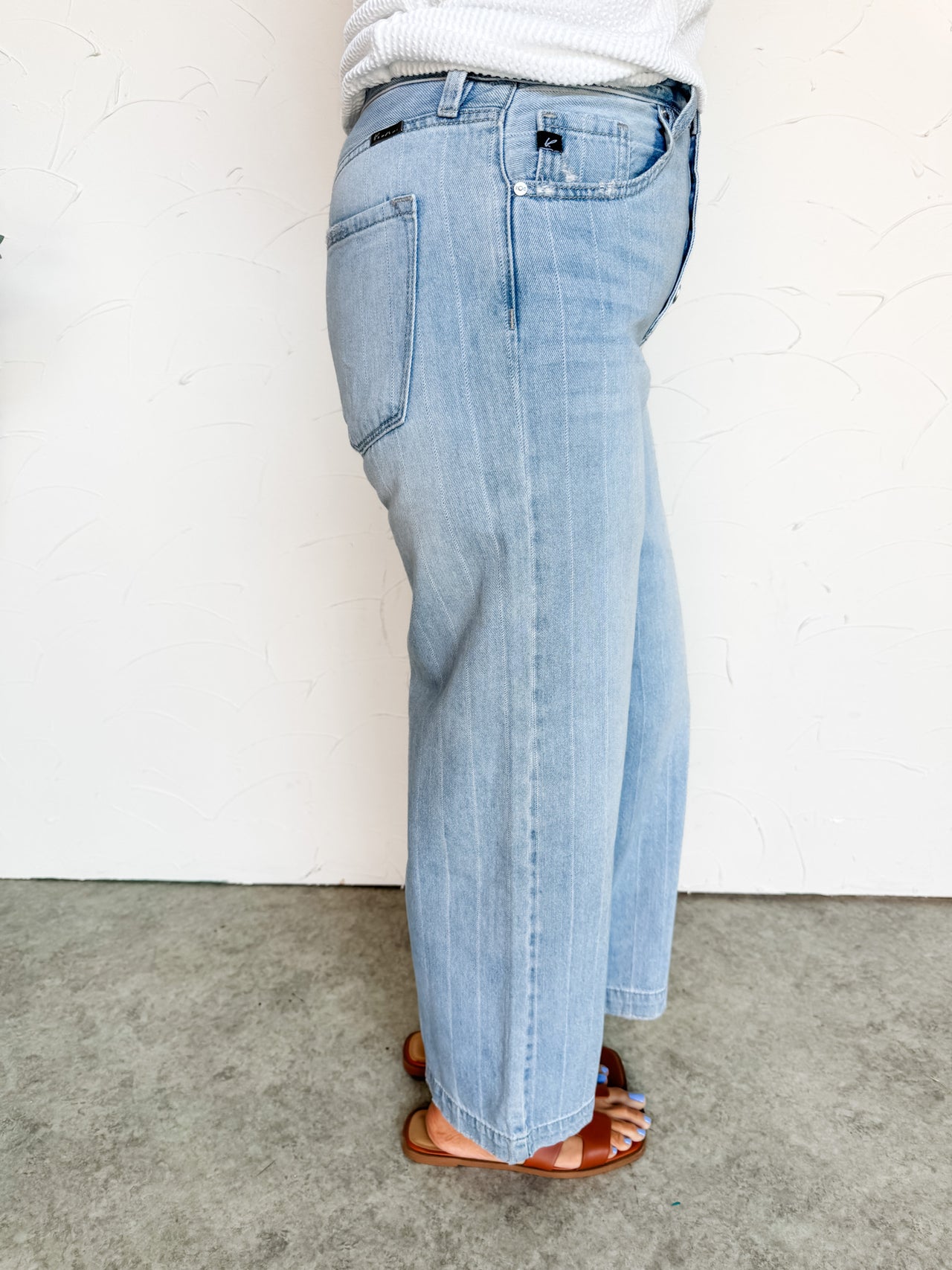 Find The Way 90's Wide Leg Jeans