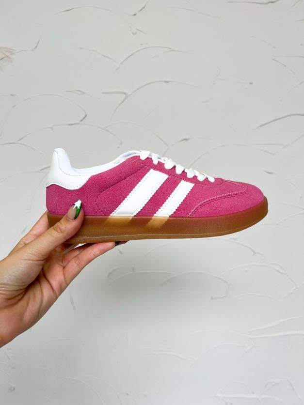 Deer Sneakers- Fuchsia/White