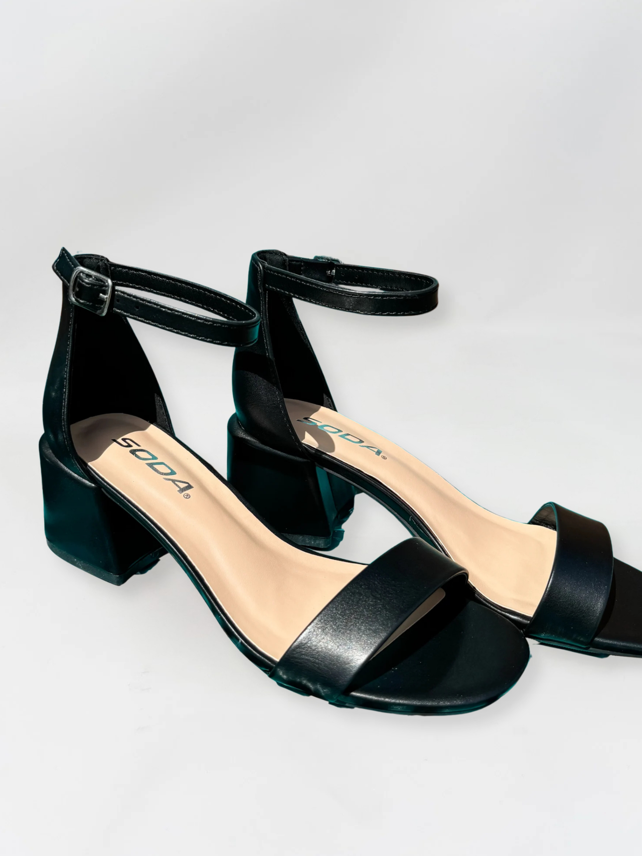 Peeta Heels- Black