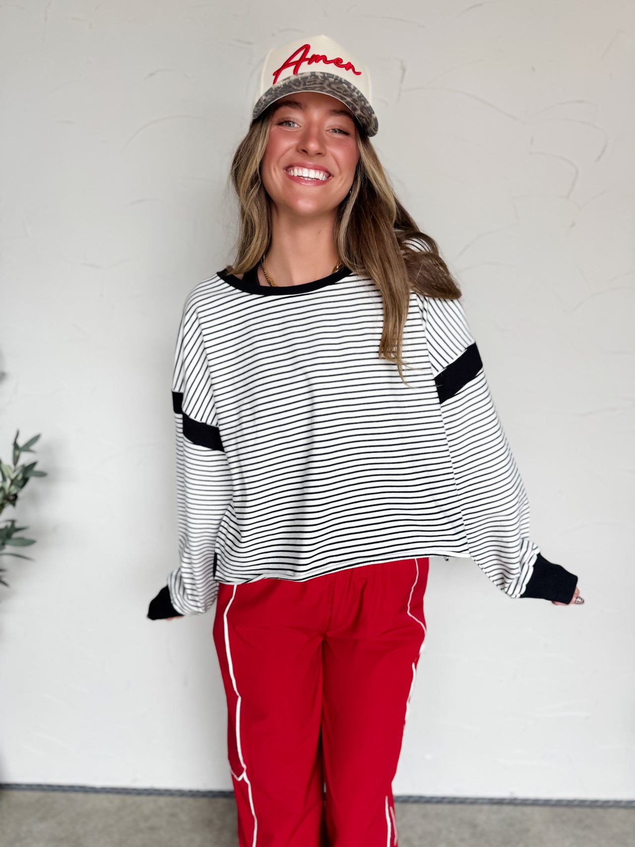 So Dreamy Striped Cutout Back Sweatshirt- White/Black