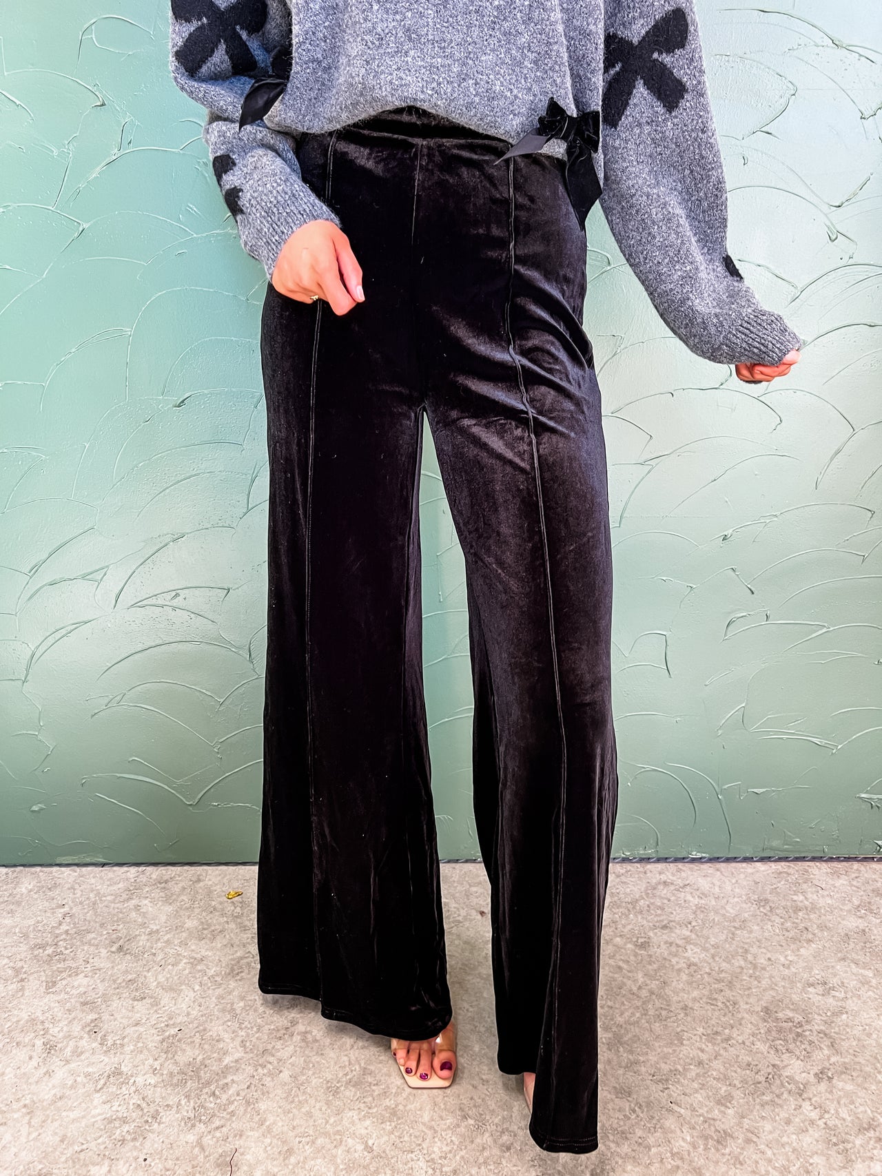 A Happy Ending Velvet Palazzo Pants- Black