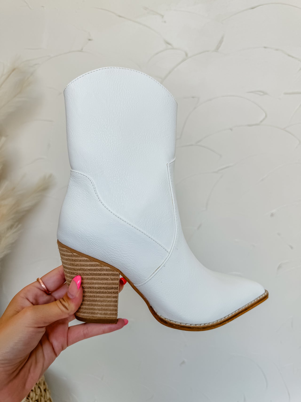 Autumn Bootie- White