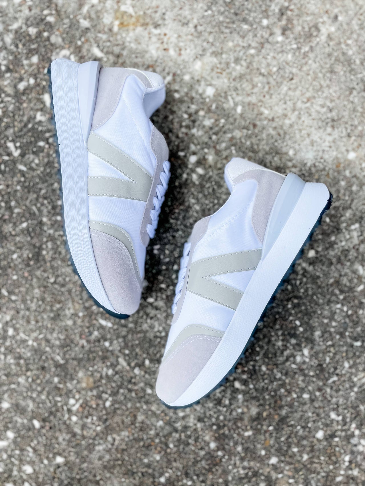 Nova 1 Sneakers- White
