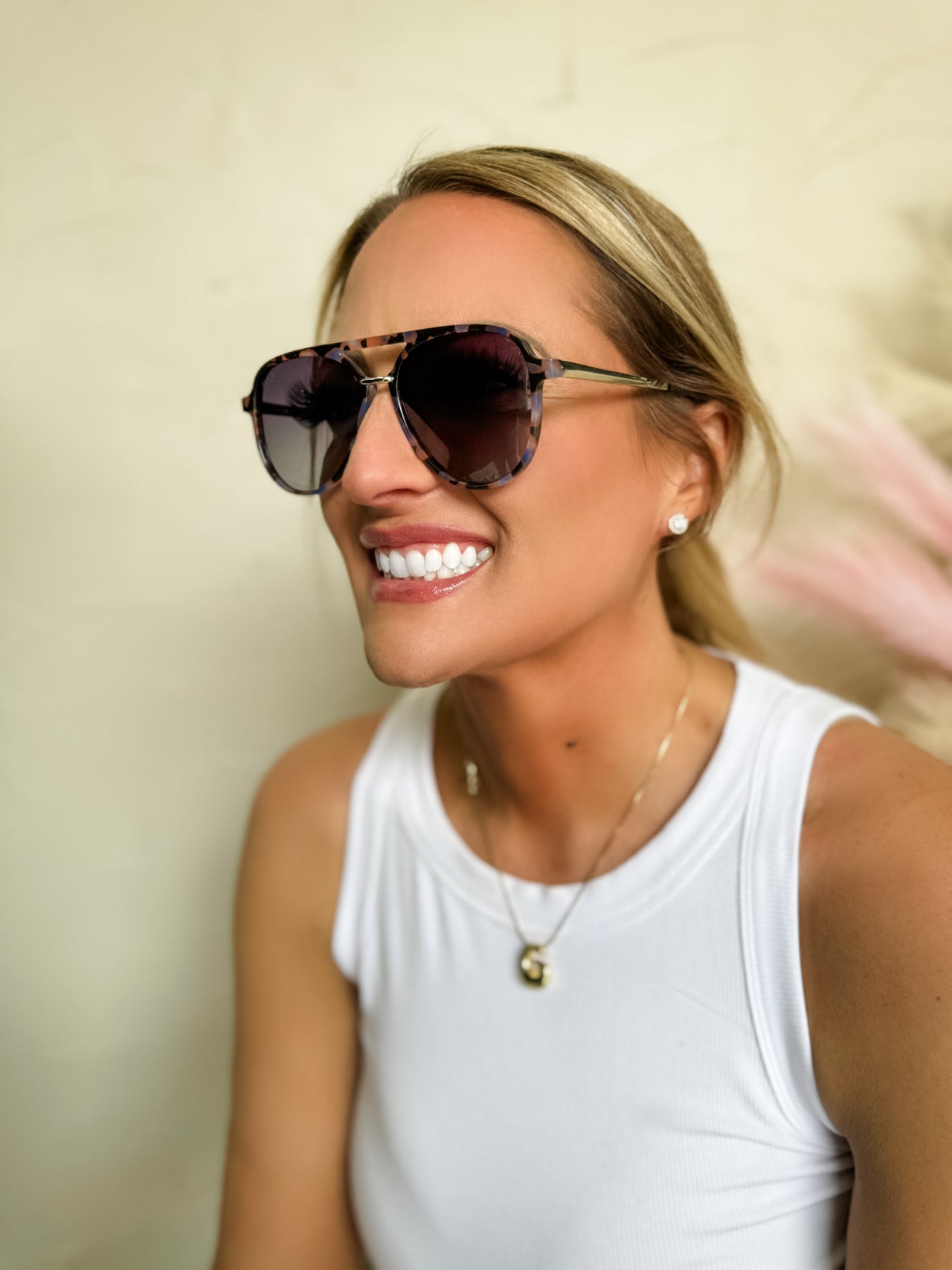{DAX} Earhart in Marble Sunglasses