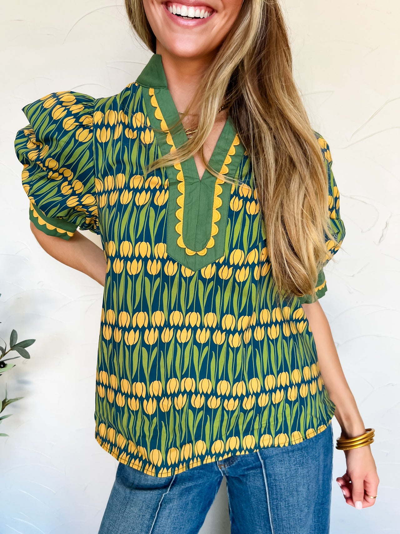 No Ordinary Garden Tulip V Neck Top