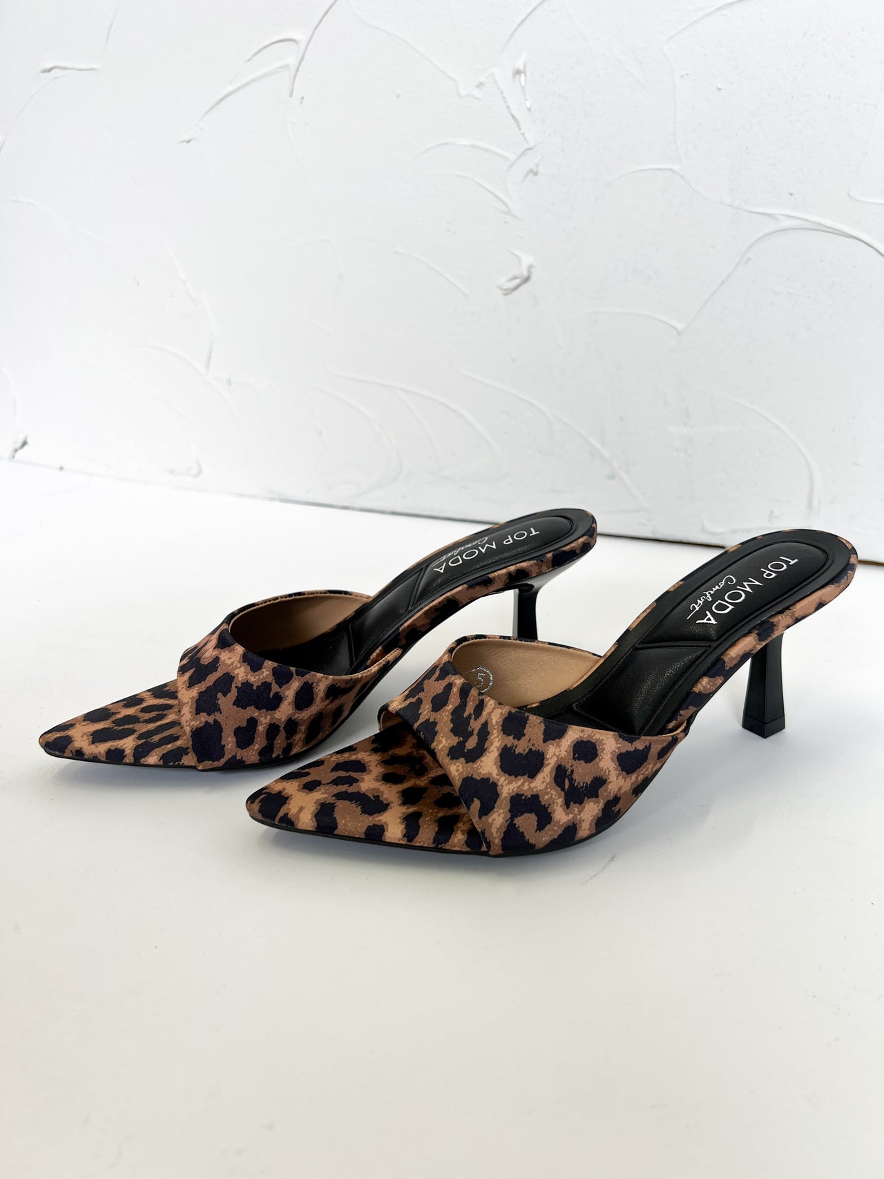 Susan Heels- Leopard