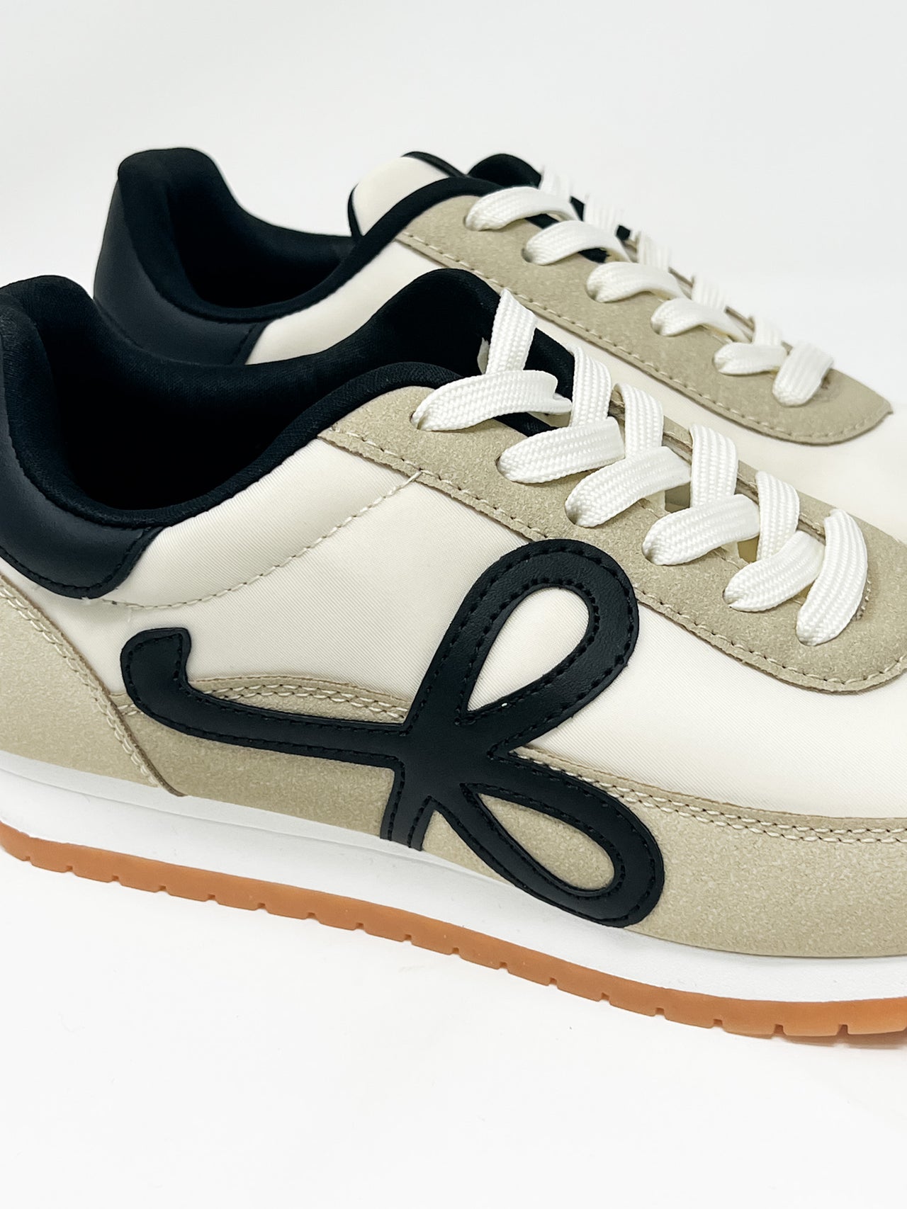 Bella Trainer Sneakers- Taupe/Black