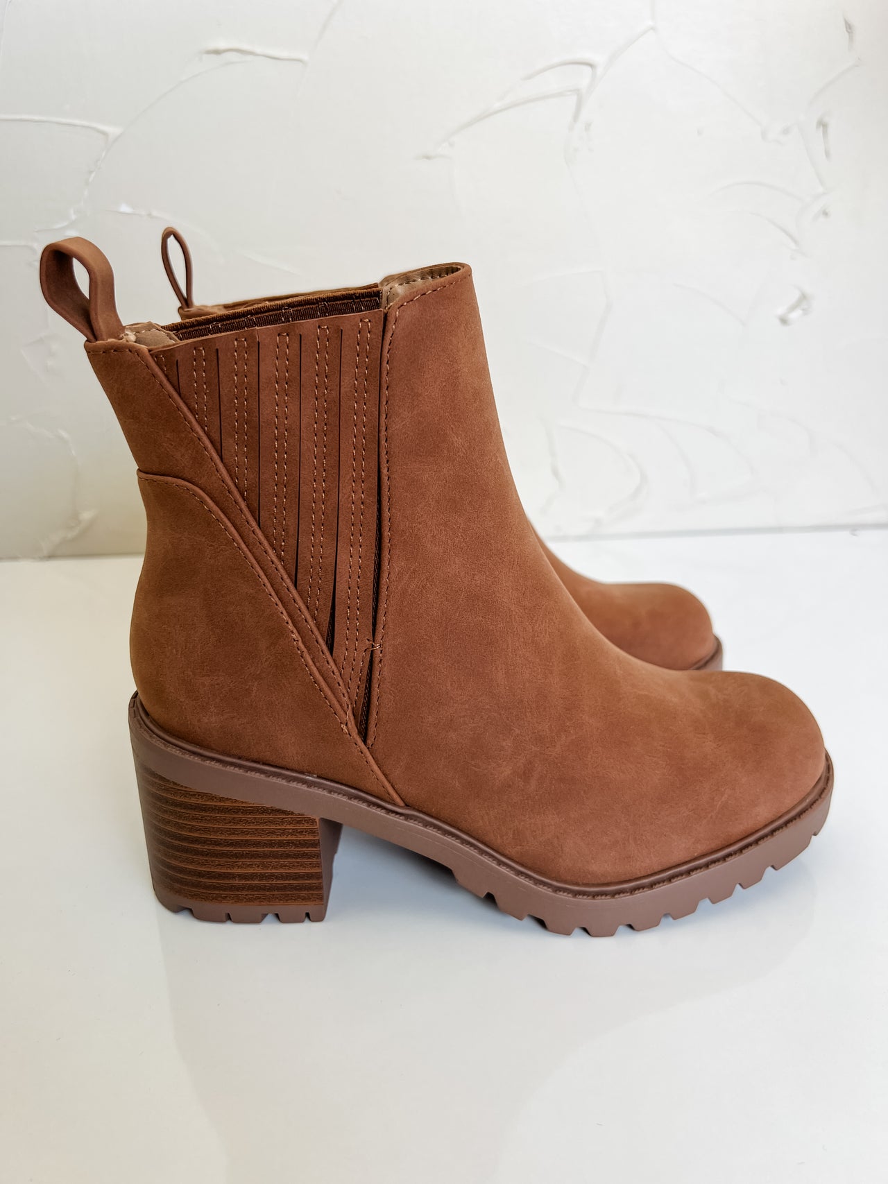 Wisley Bootie- Lt Cognac