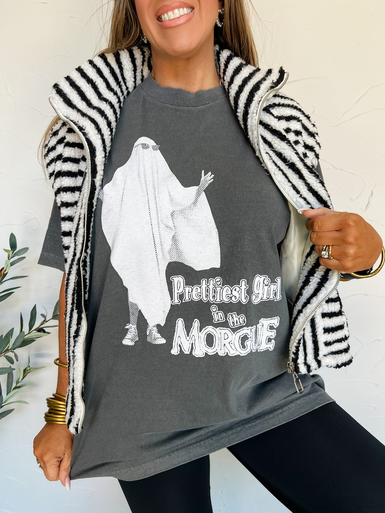 Ghoulish Girl, Prettiest Girl in the Morgue Oversized Tee
