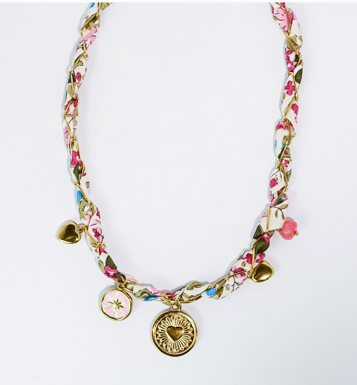 {TJ} Sunny Twist Charm Necklace