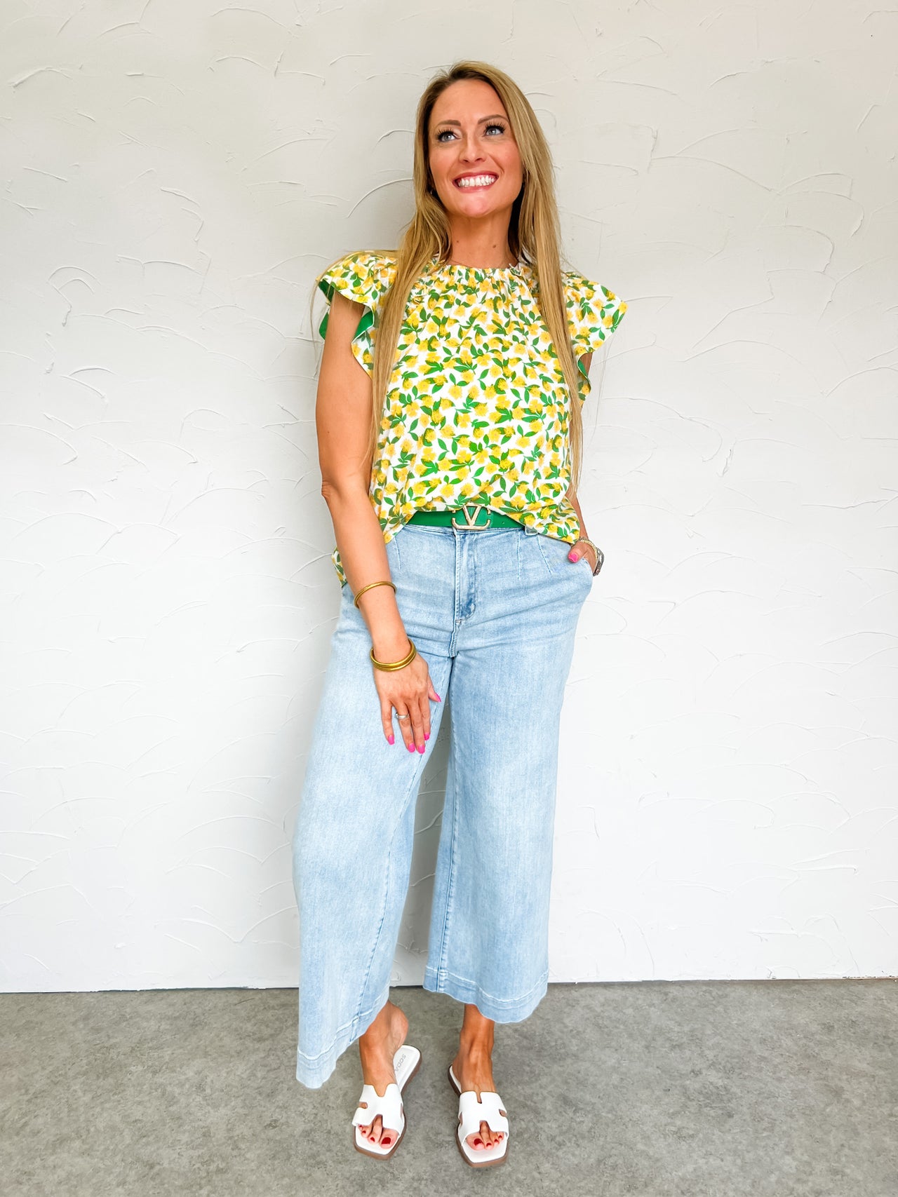 Setting The Scene Cap Sleeve Floral Top