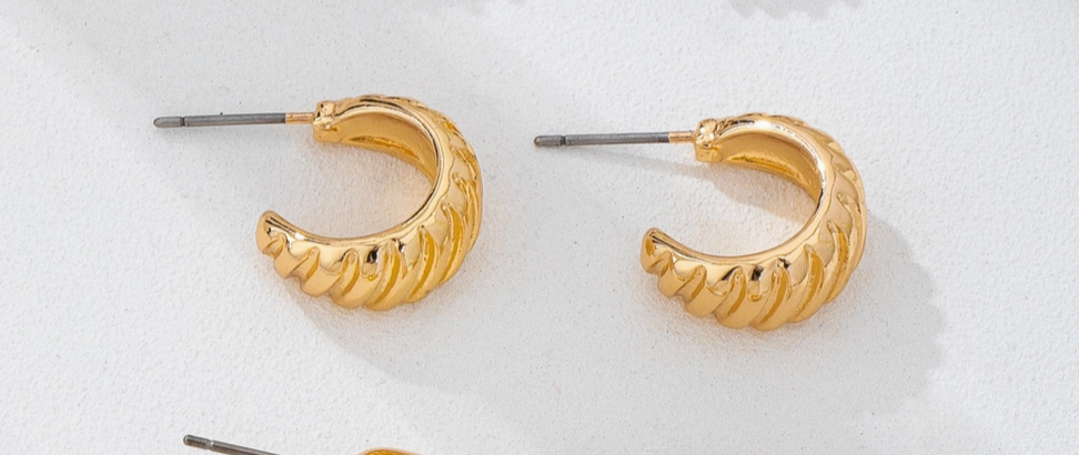 Annie Grove Lined Small Hoop Earrings
