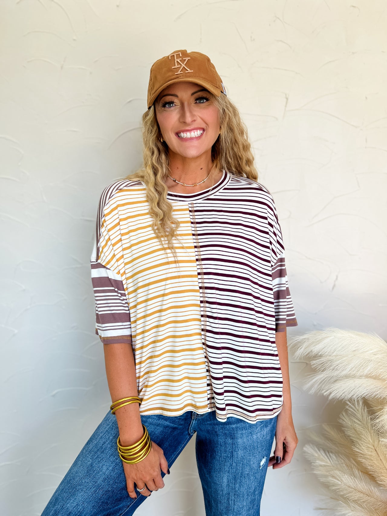 My Center Of Gravity Contrast Stripe Top- Mocha