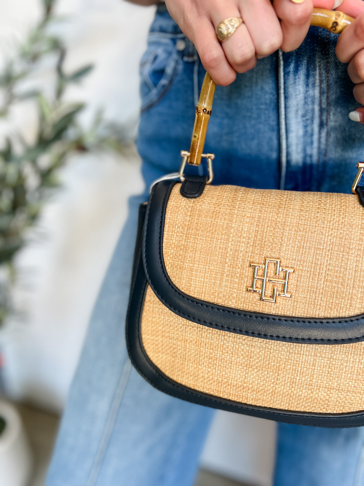 {CH} Jessica Handbag Natural Navy