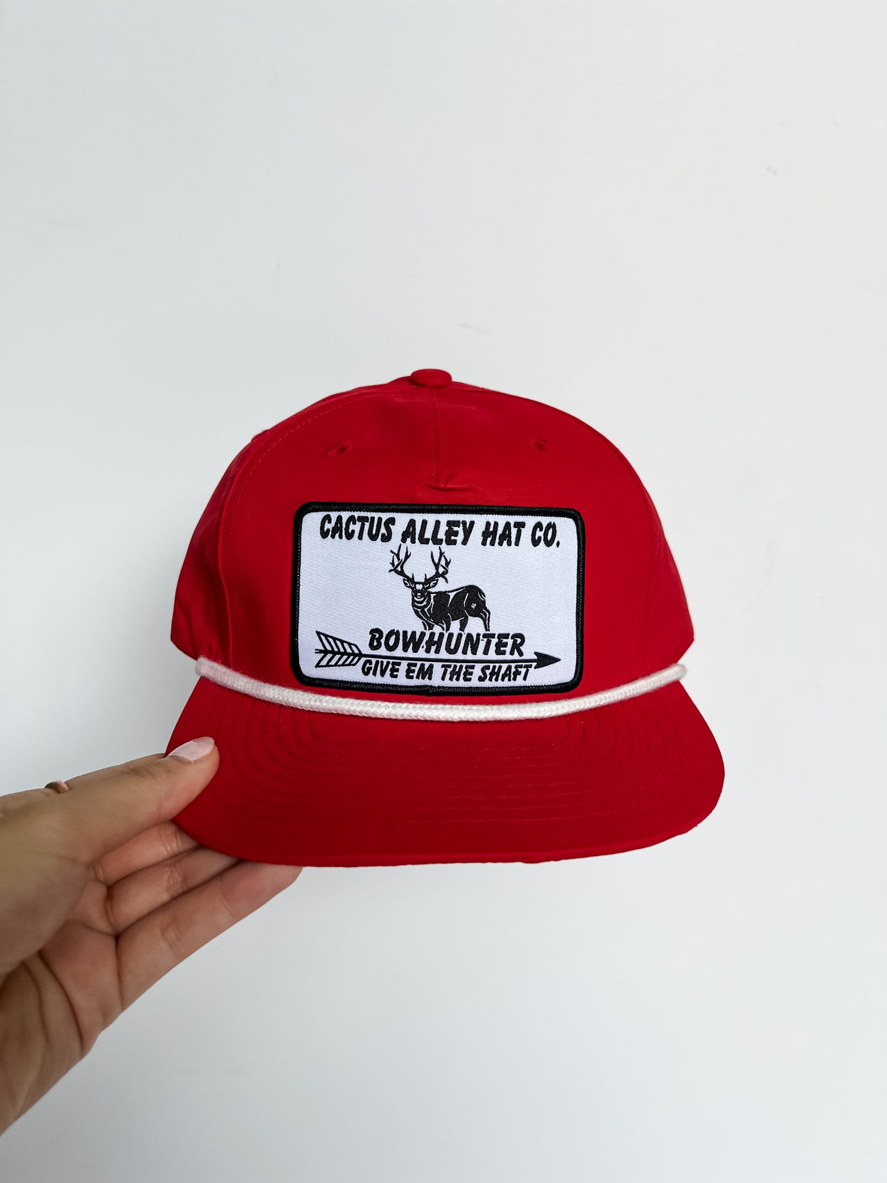 Bowhunter Hat- Red/White Rope