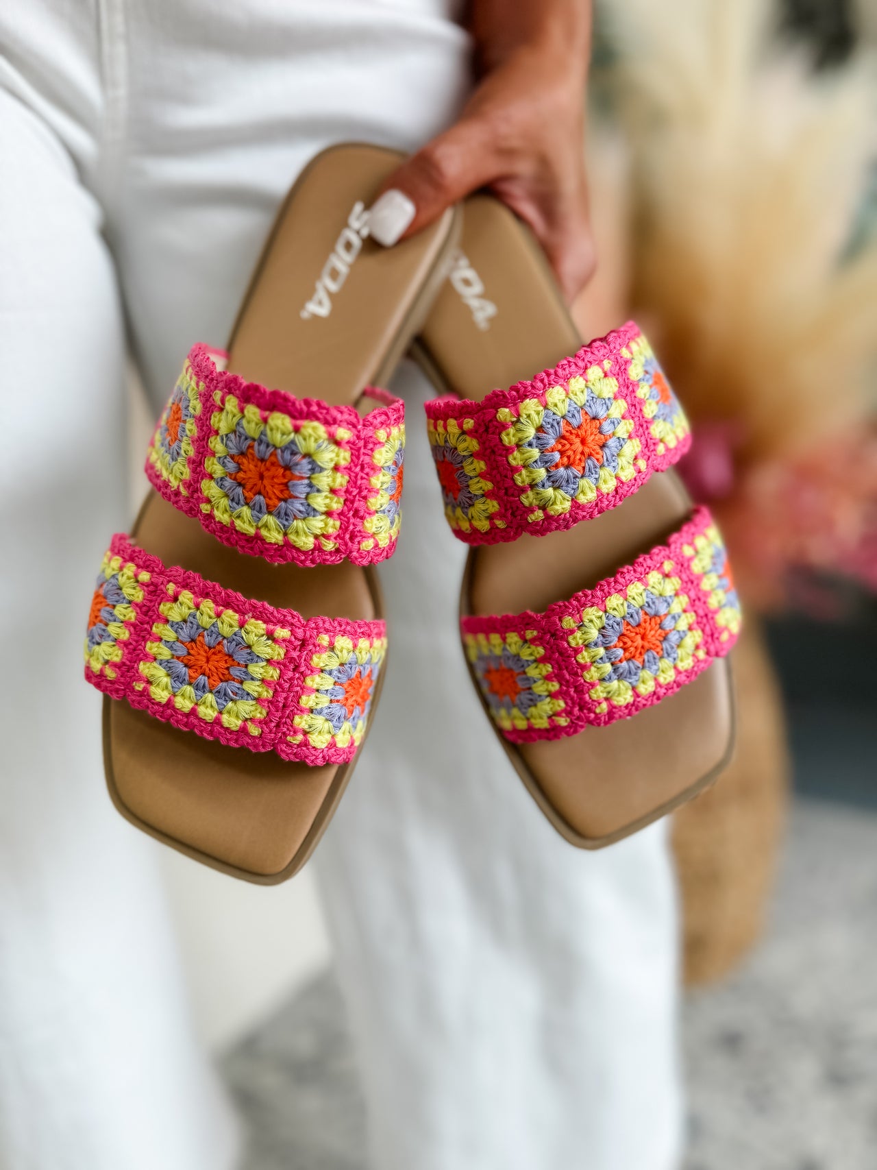 Mochi Woven Sandals- Fuschia