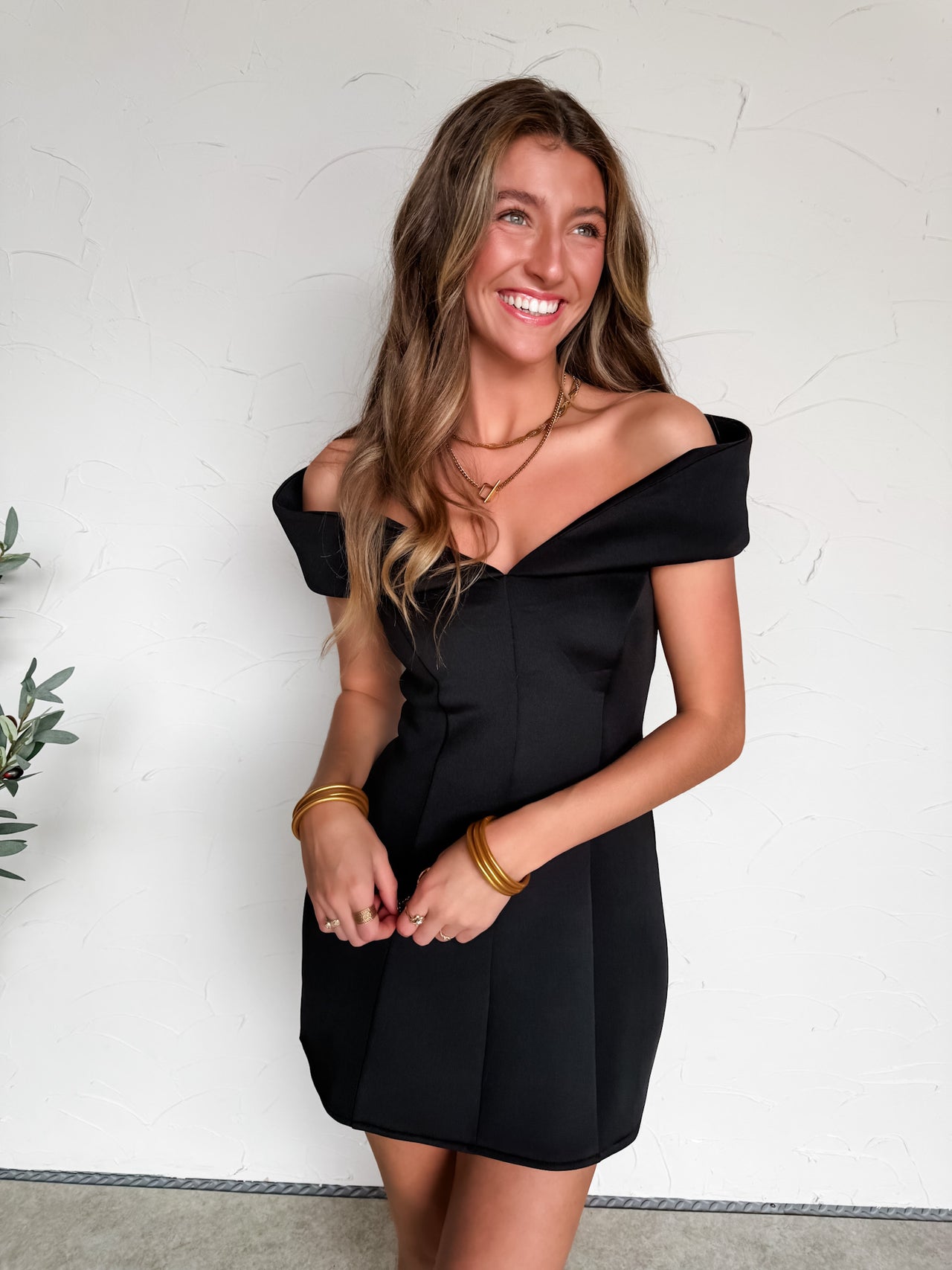 Feel Like A Queen Scuba Off Shoulder Dress- Black