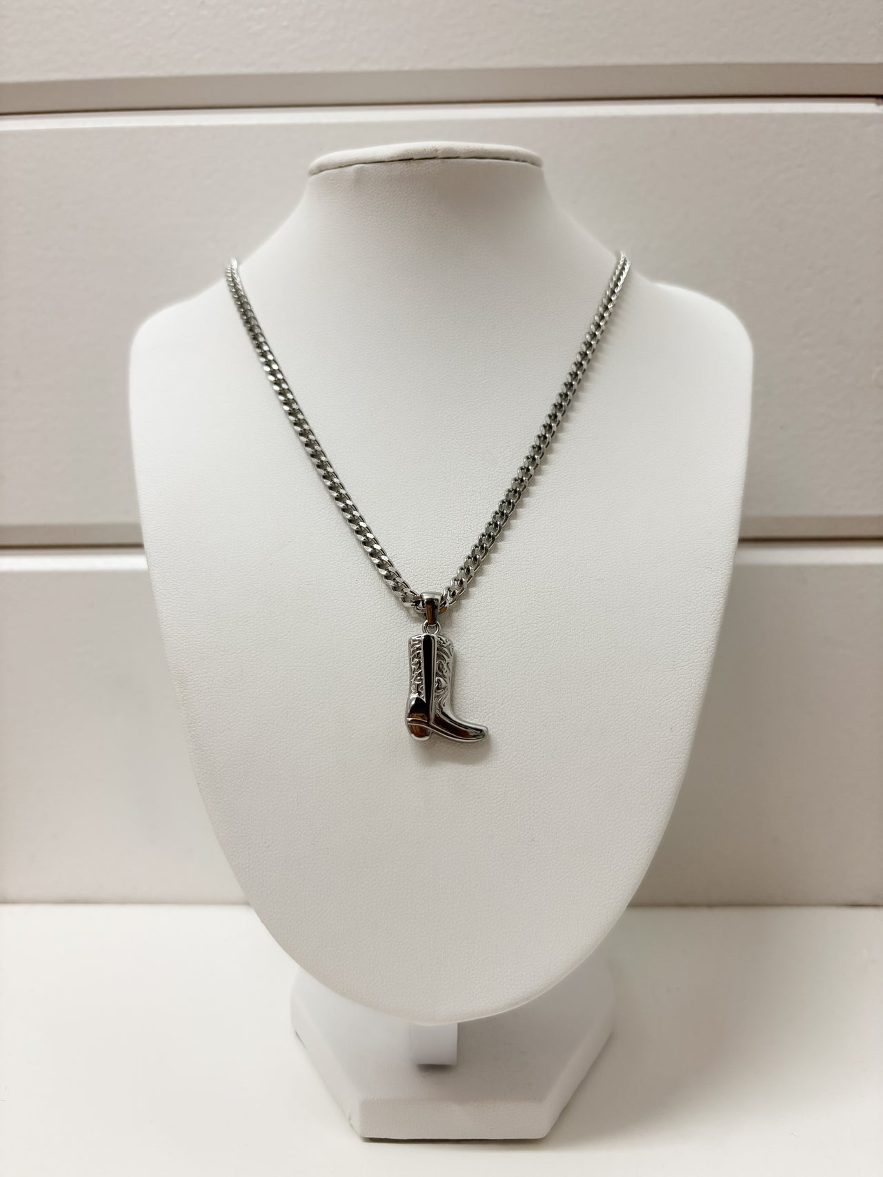 {CP} Silver Cowgirl Boot Necklace