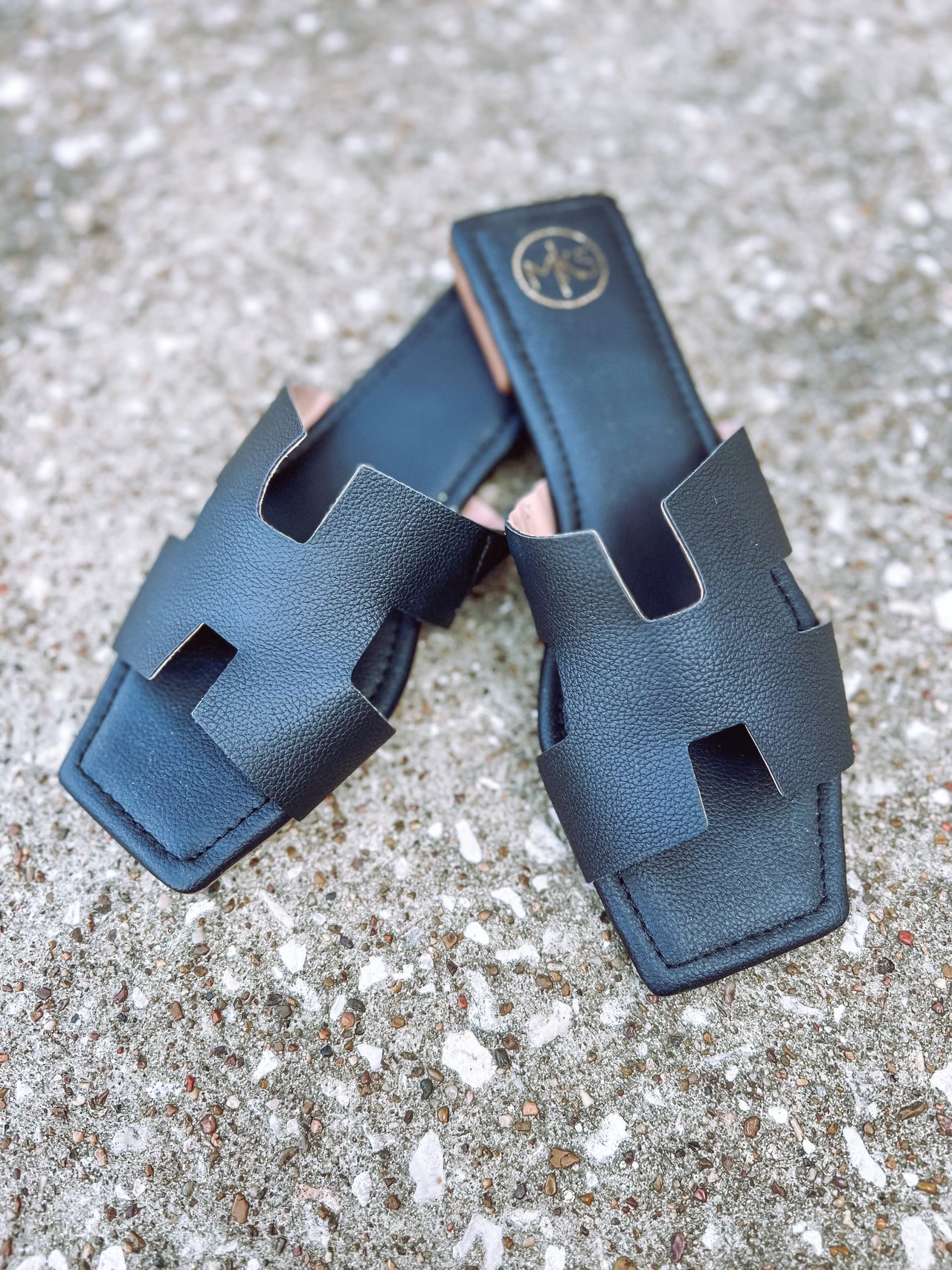 Samba Sandals- Black