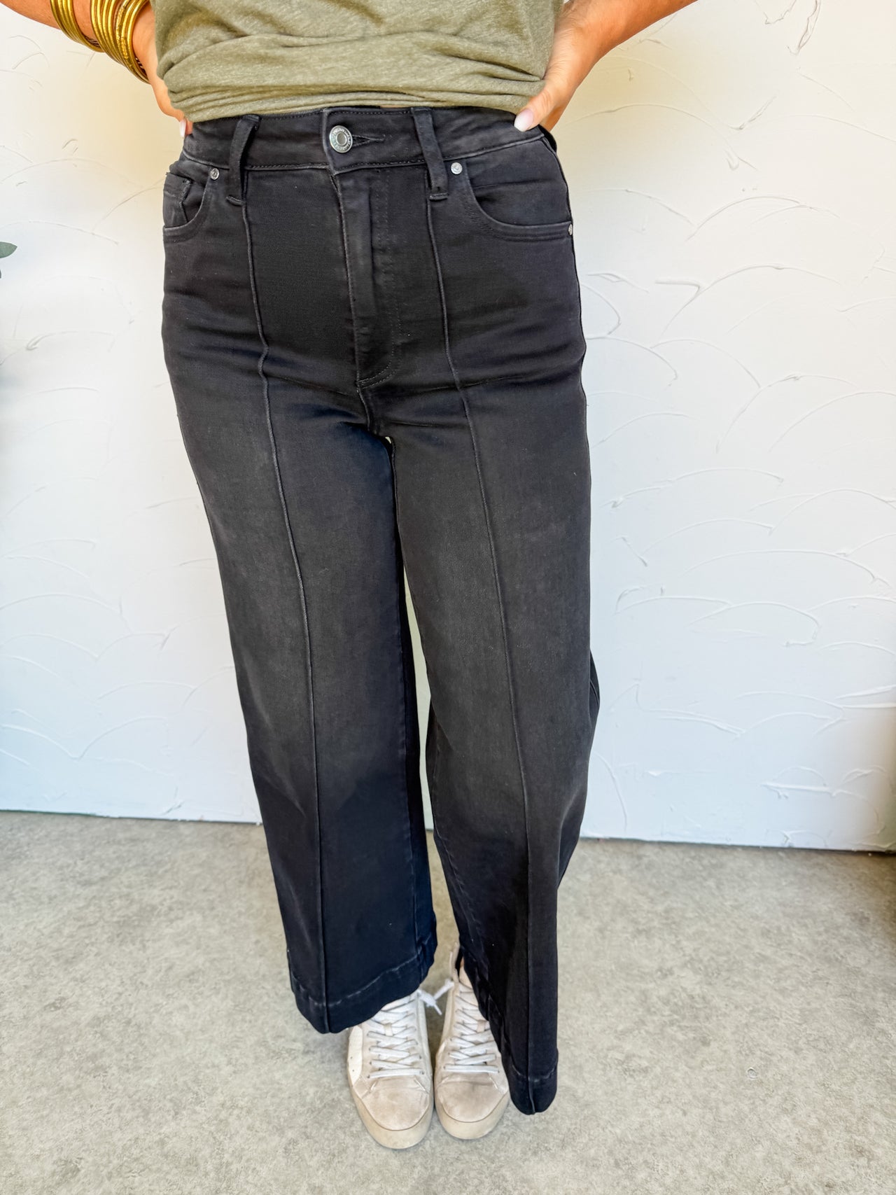 Prettiest Wish High Rise Wide Leg Jeans- Black Denim