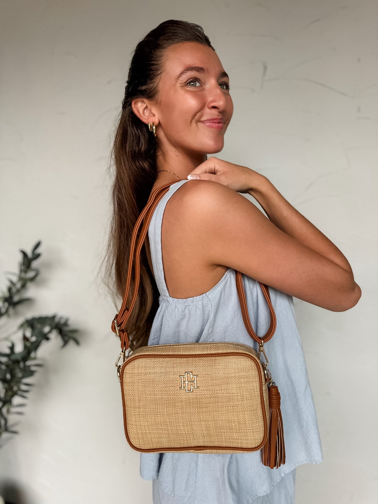 {CH} Margoe Crossbody Natural Saddle