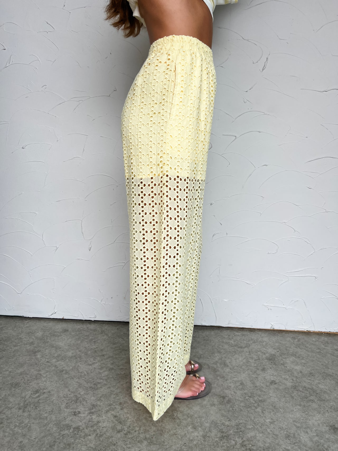 Figure It Out Lemon Scallop Pocket Pants