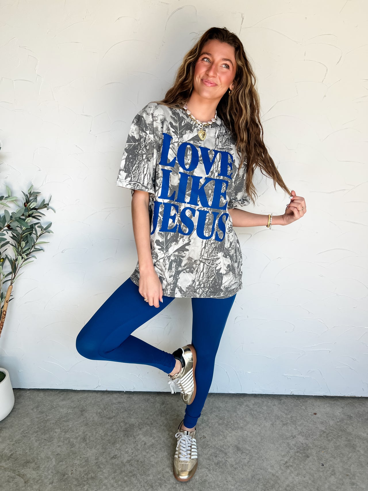 Love Like Jesus Camo- Grey Realtree