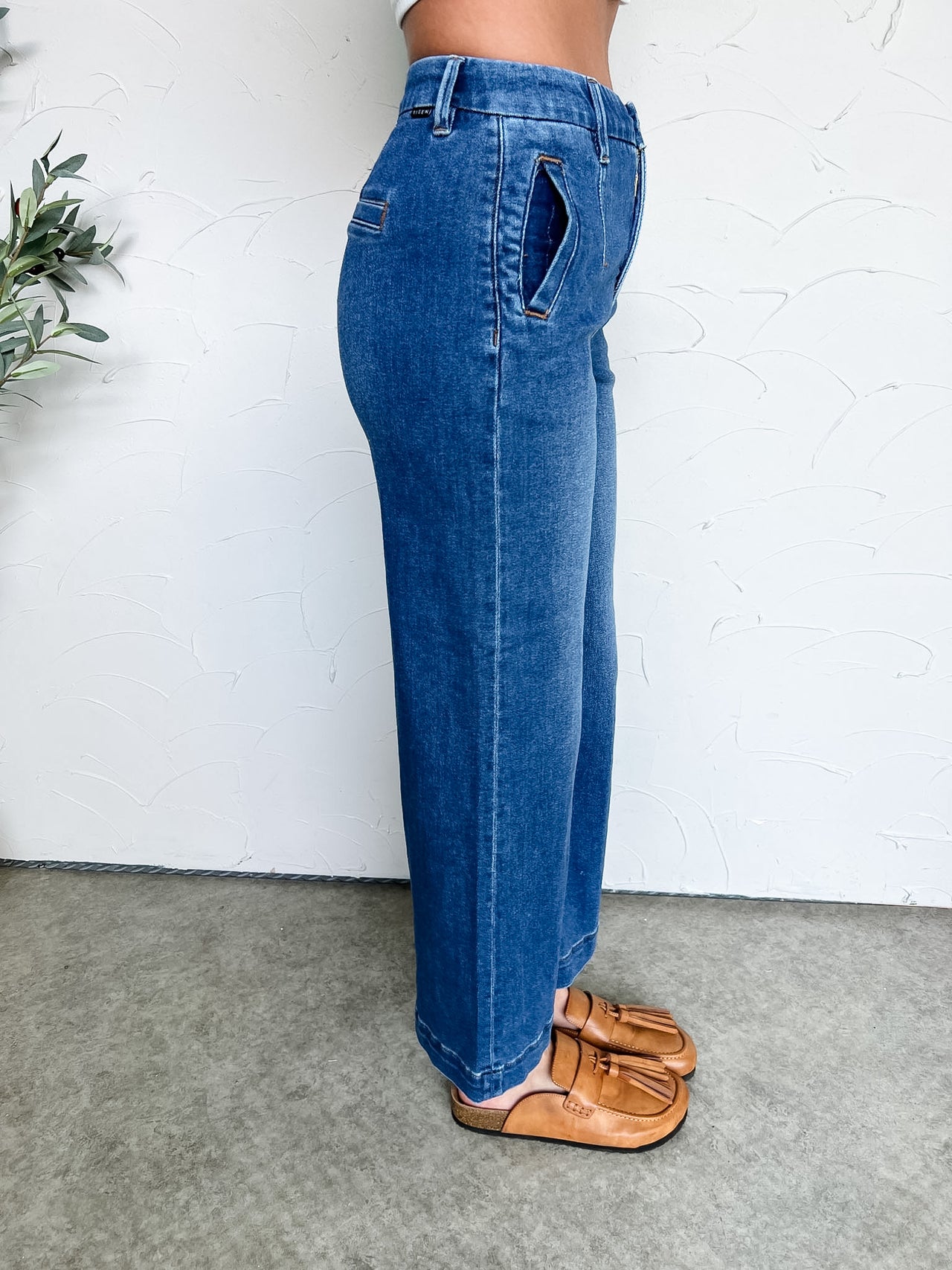 Relaxed and Ready Ankle Wide Leg Jeans