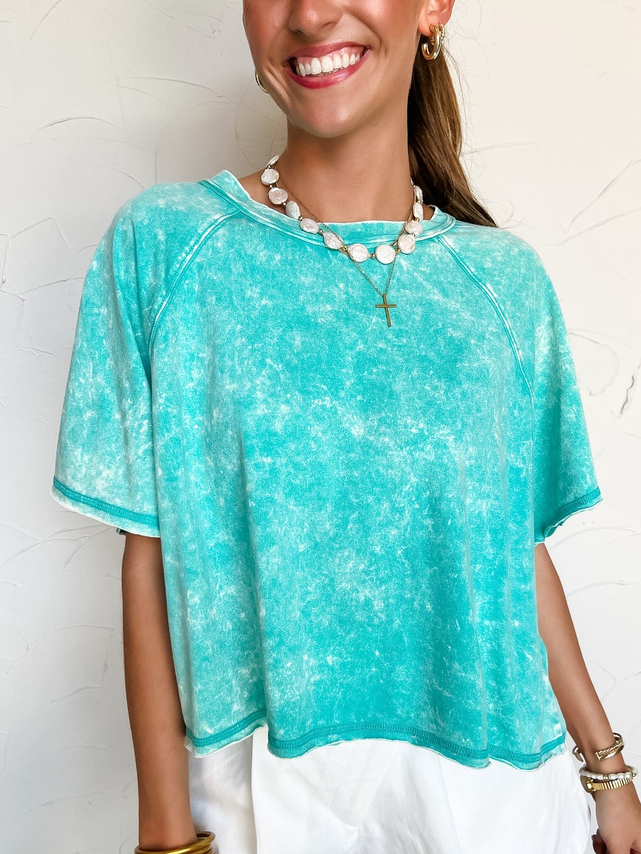 She's The Real Deal Acid Wash Cropped Tee- Turquoise