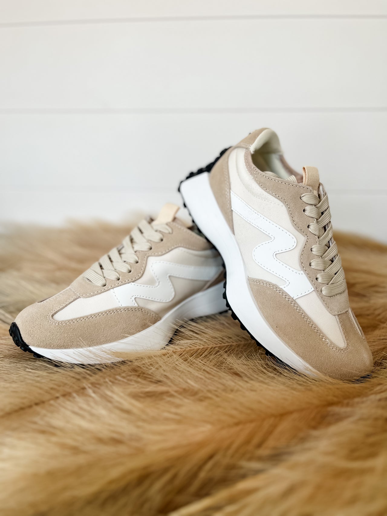 *STEVE MADDEN* Campo Sneakers- Natural