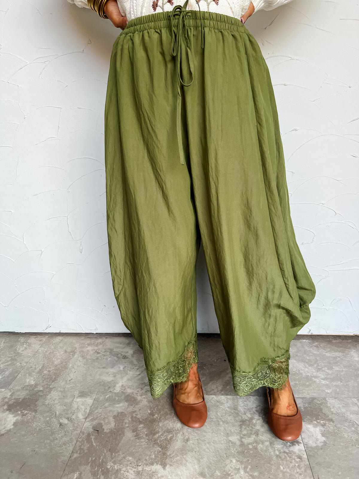 Stay Here Balloon Leg Delicate Lace Pants- Fall Green