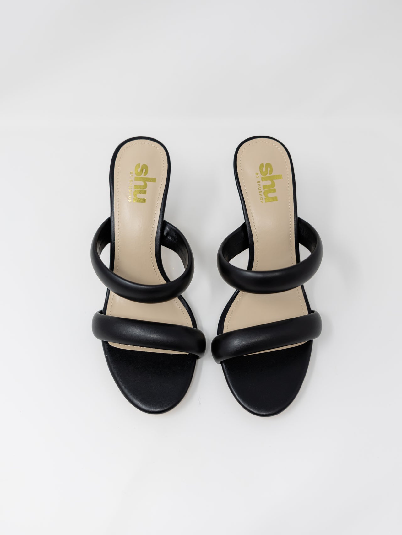 Fedora Heels- Black