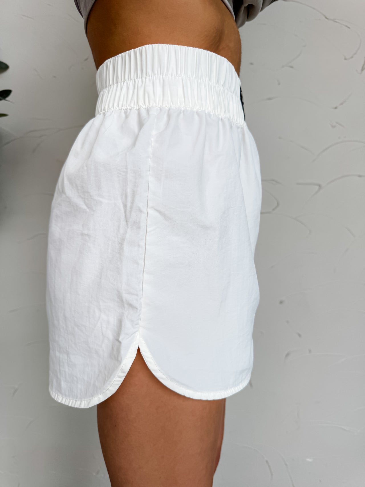 Lulu Mac OG Shorts- White