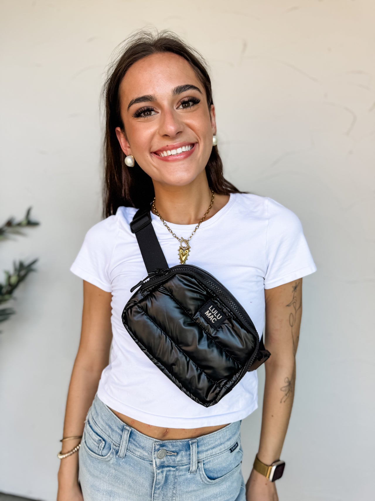 Puffer Metallic Black Belt Bag