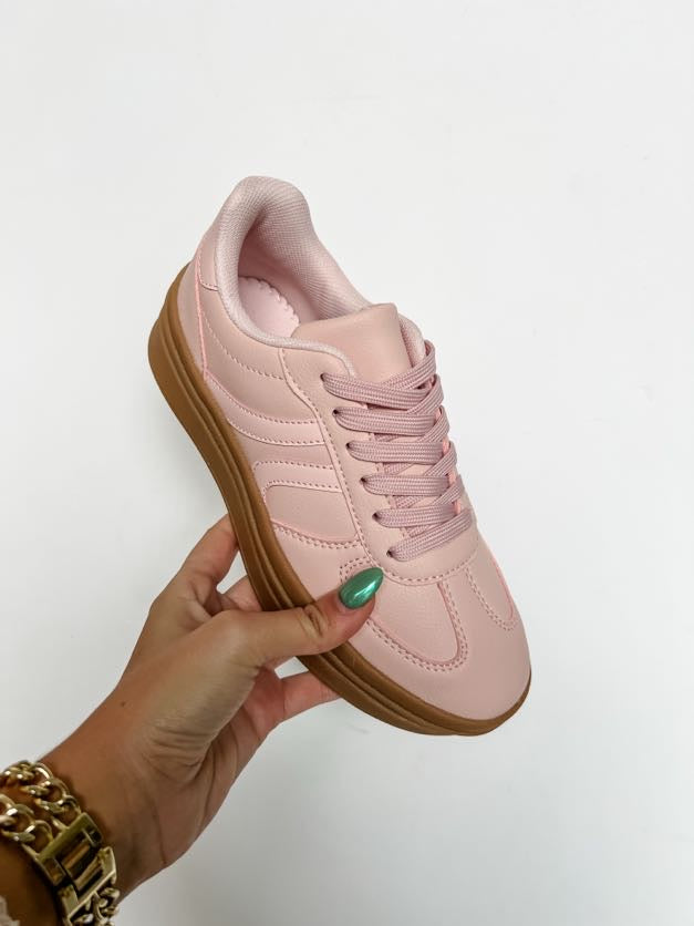 Gaze Sneakers- Pink/White