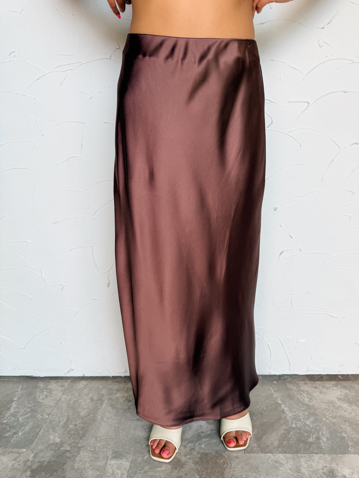 Weekend Chic Satin Maxi Skirt - Sage Green