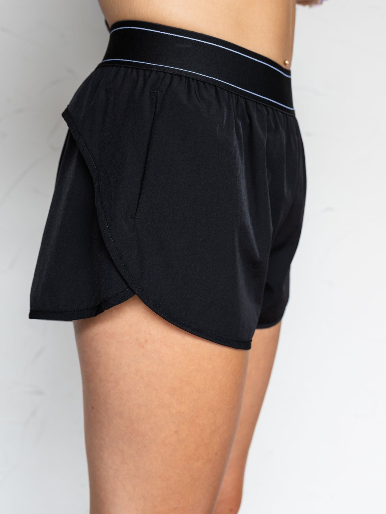 Film This Stitched Elastic Shorts
