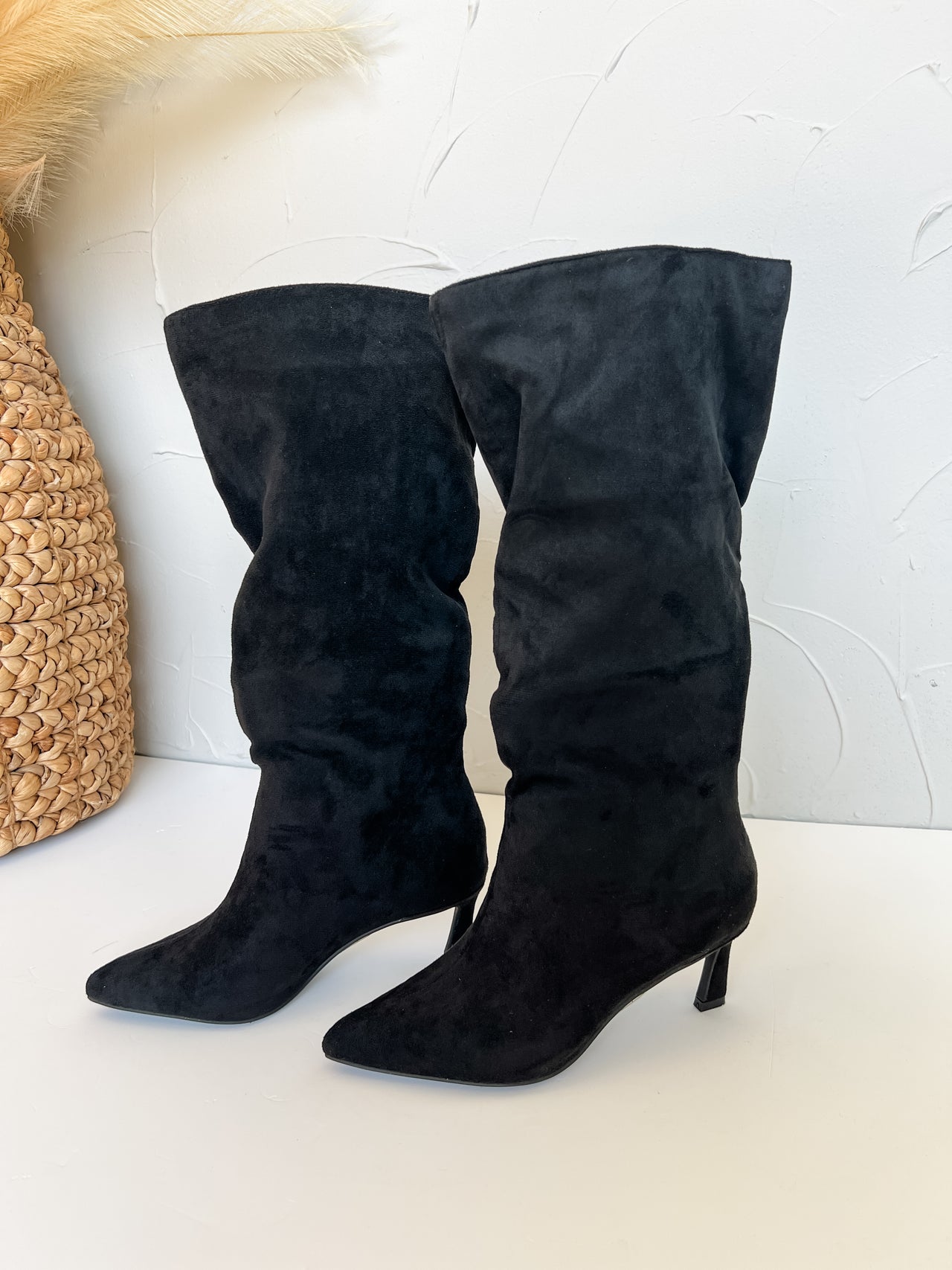 Pisa Heeled Boot- Black