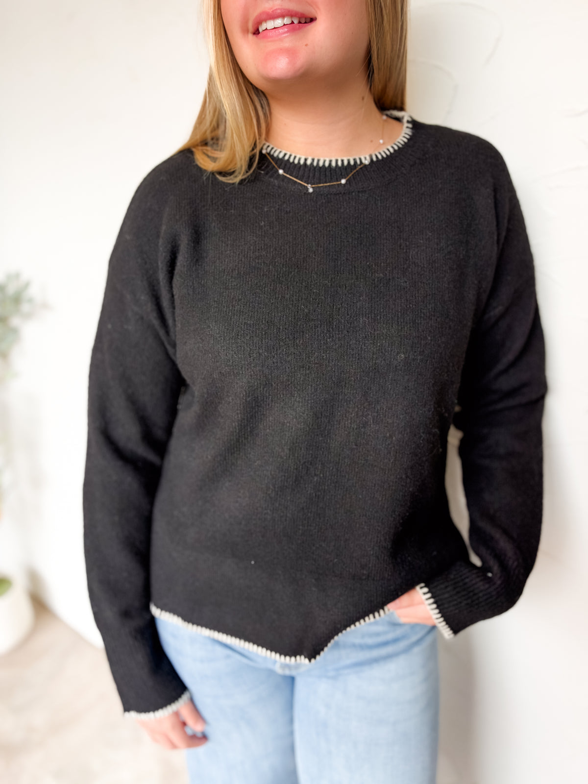 Keep It Up Stitch Hi Low Sweater- Black