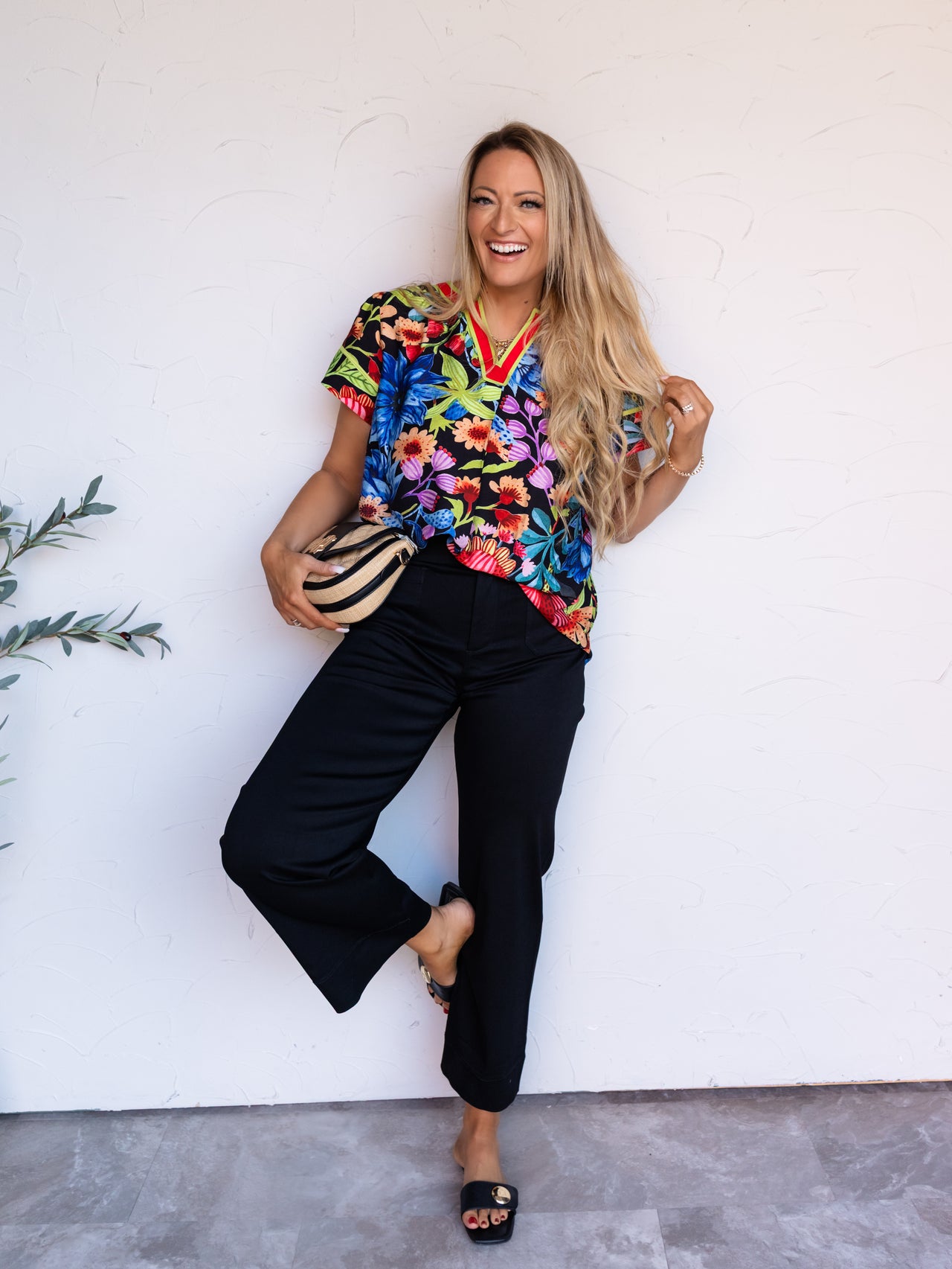 Deep In The Forest Mix Floral Contrast Trim Top