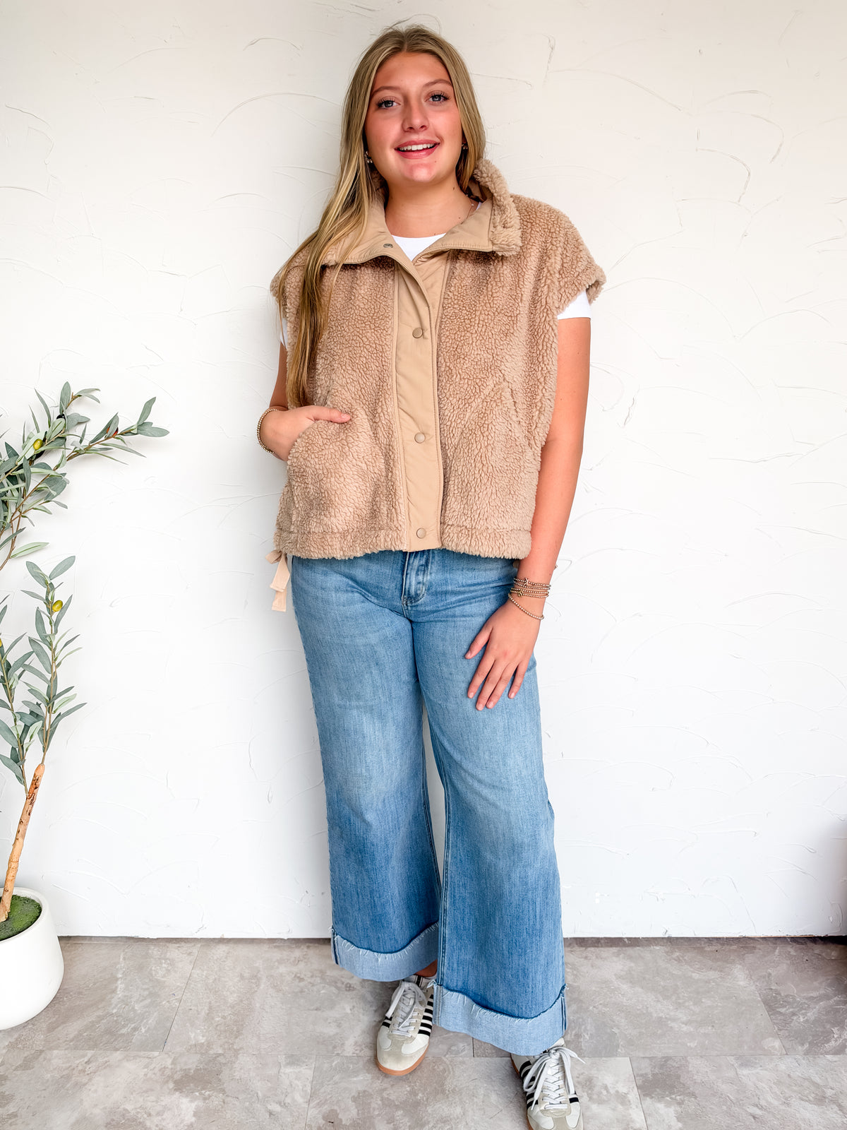 Keep Up The Look Sherpa Vest- Beige
