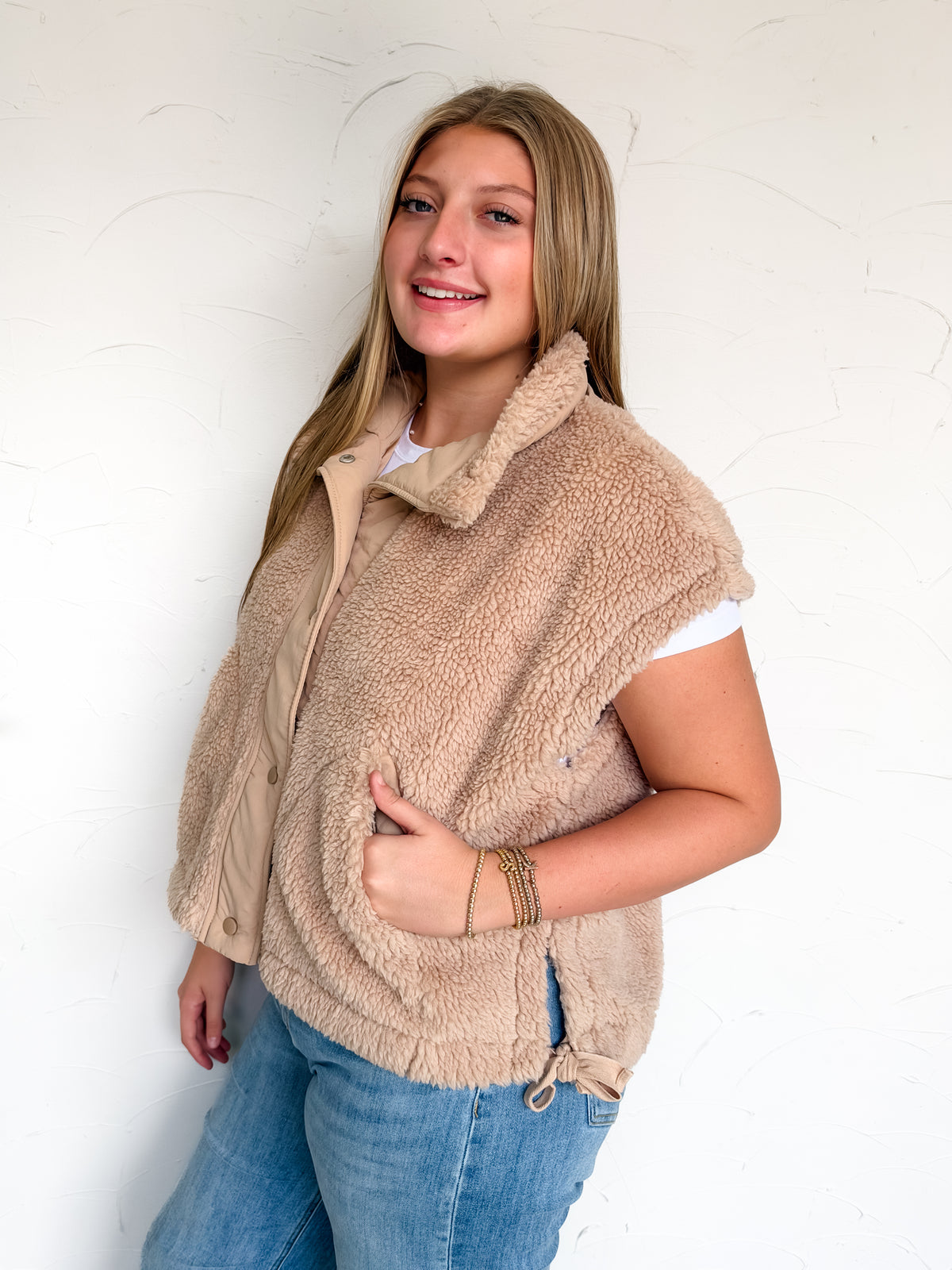 Keep Up The Look Sherpa Vest- Beige