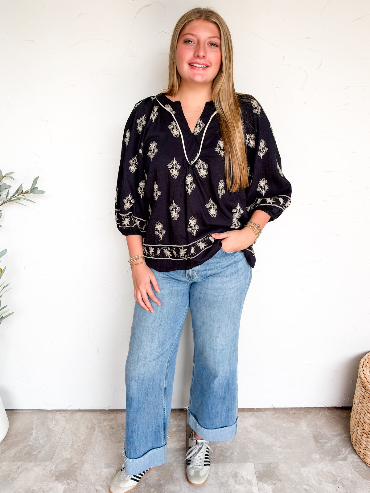 The Vintage Feel Floral V Neck Top