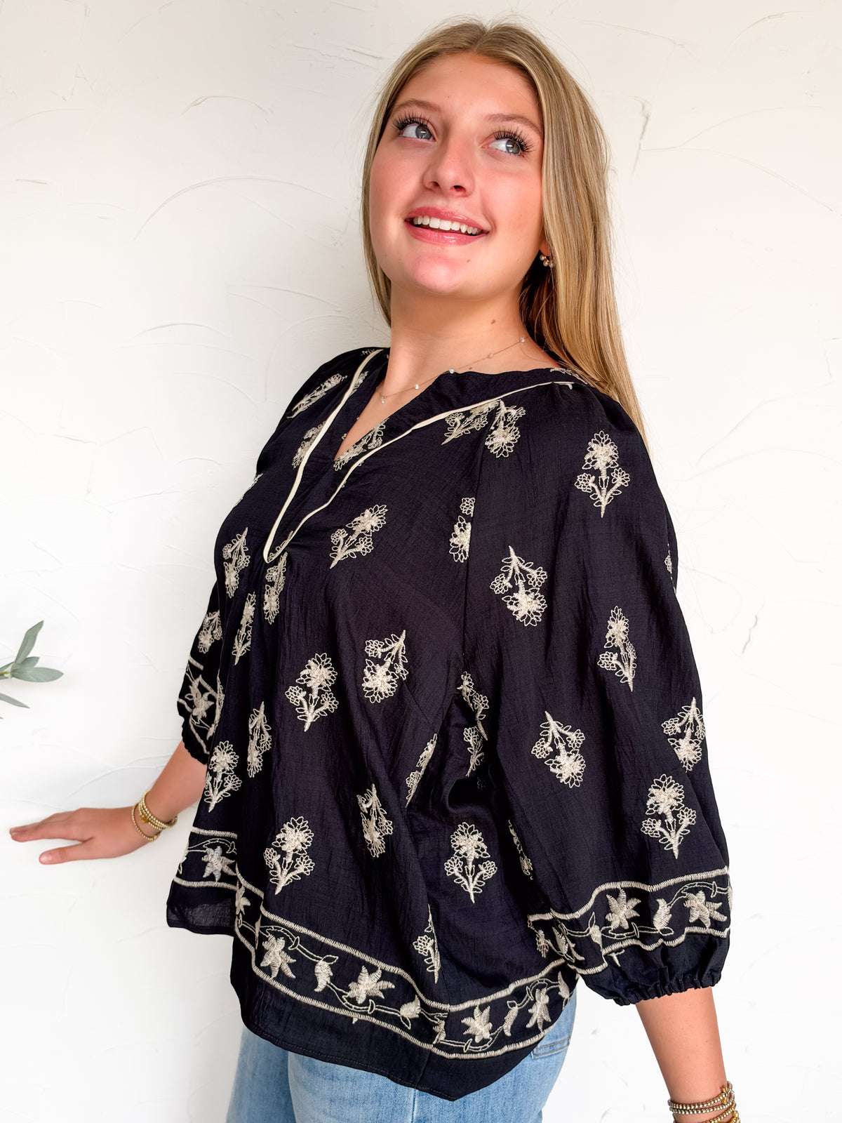 The Vintage Feel Floral V Neck Top