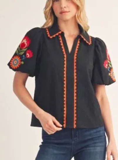 Be The Movement Floral Puff Sleeve Top