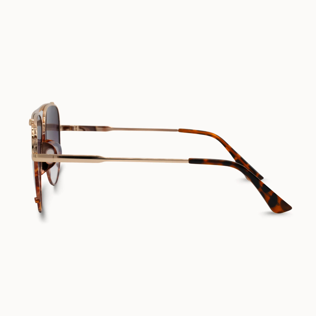{DAX} Shay Cheetah Sunglasses