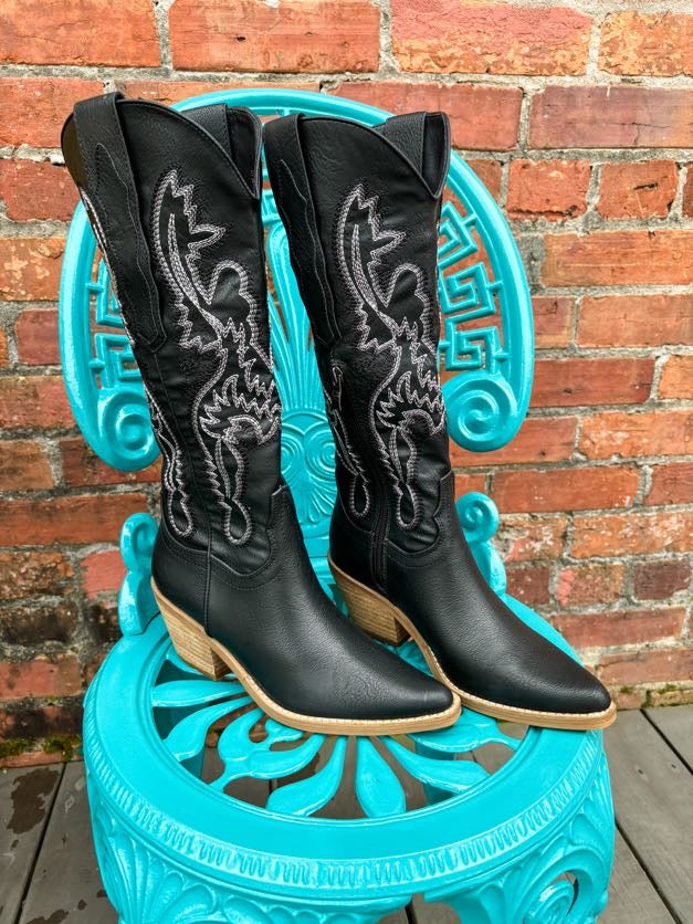 Natalie Western Boots- Black