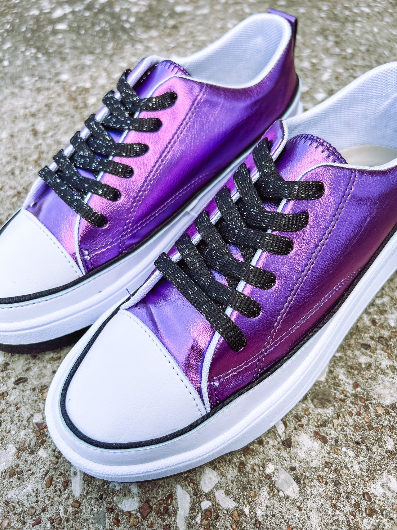 Gaby 4 Sneakers- Purple Metallic
