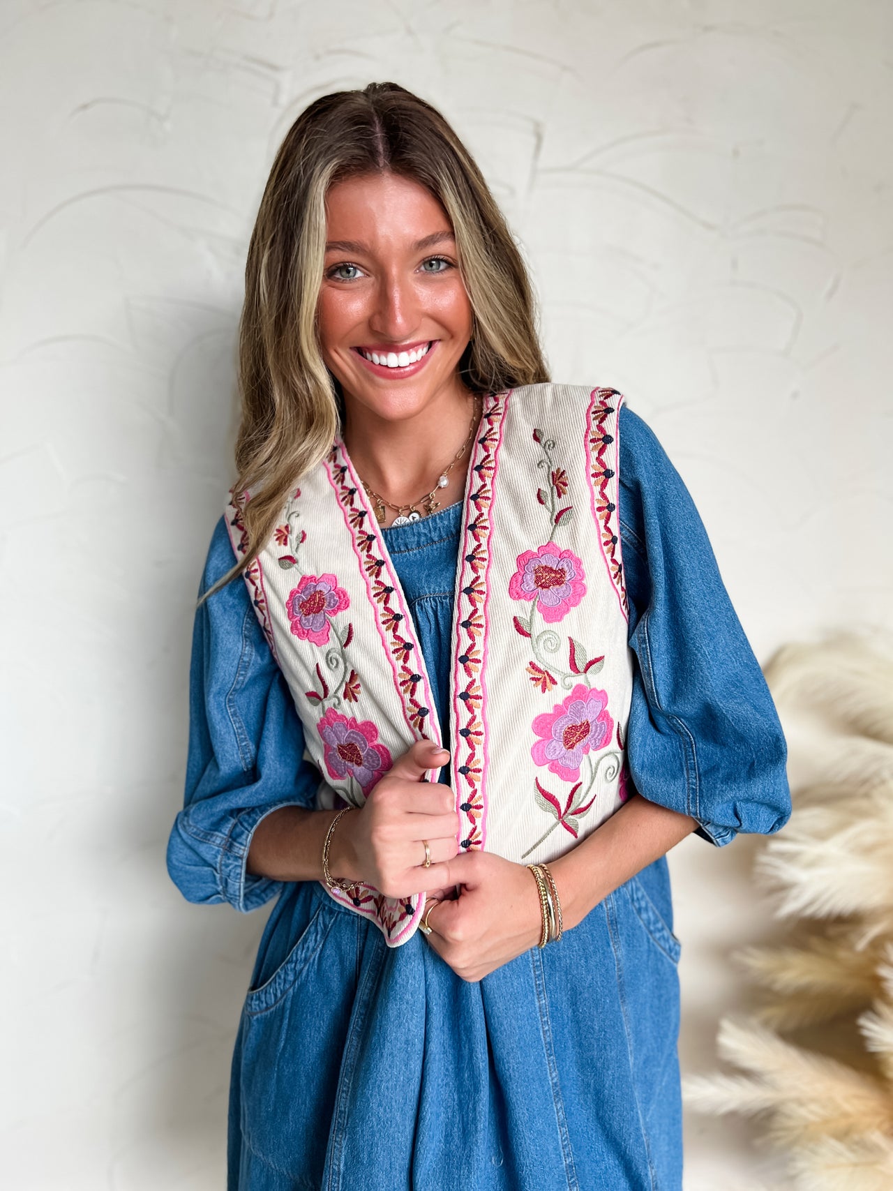 Just Believe Floral Print Vest- Ecru