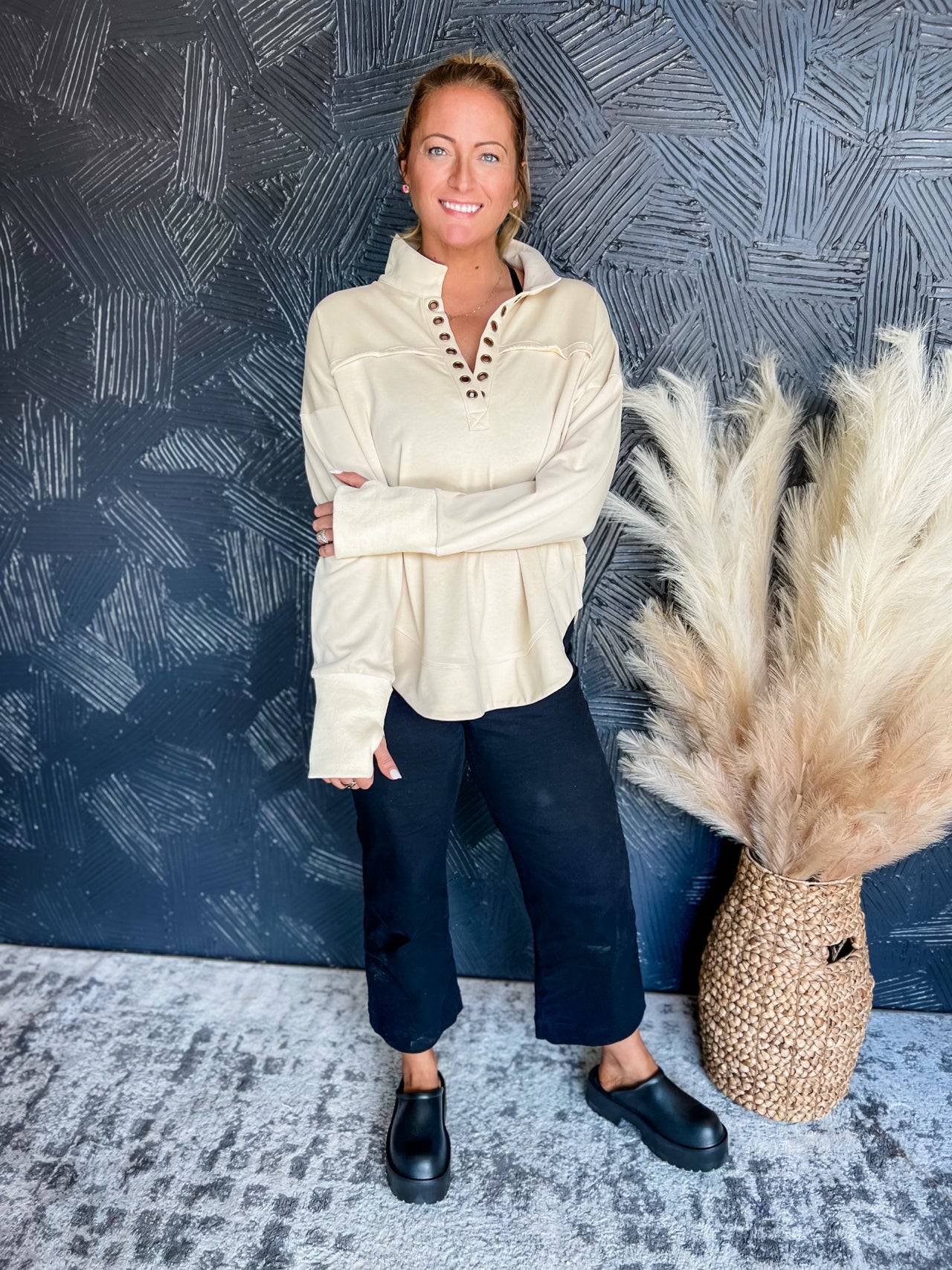 It's My Call Curved Hem Pullover- Oatmeal